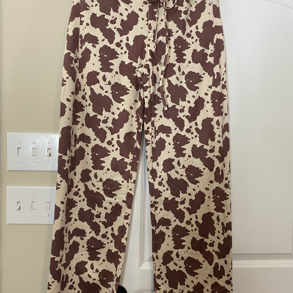 NWOT Glam Women's Straight Leg Pants in Brown and Cream